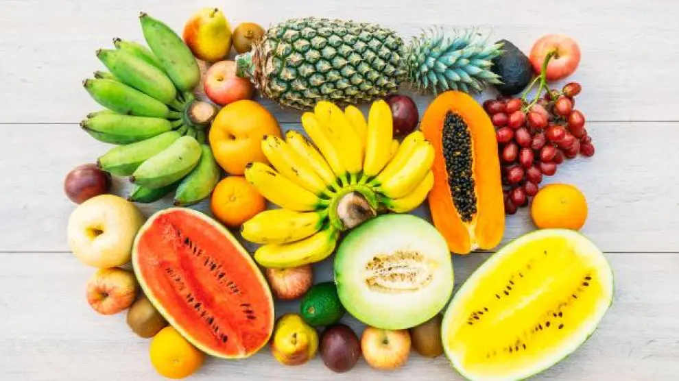 Las frutas de verano se caracterizan por ser ricas en agua y tener pocas calorías.
