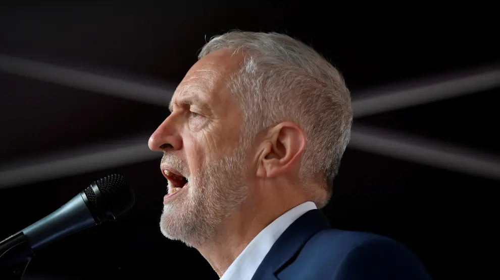 FILE PHOTO: Britain's opposition Labour Party leader Jeremy Corbyn speaks during a rally against U.S. President Donald Trump, in London, Britain, June 4, 2019. REUTERS/Toby Melville/File Photo [[[REUTERS VOCENTO]]] BRITAIN-EU/LABOUR