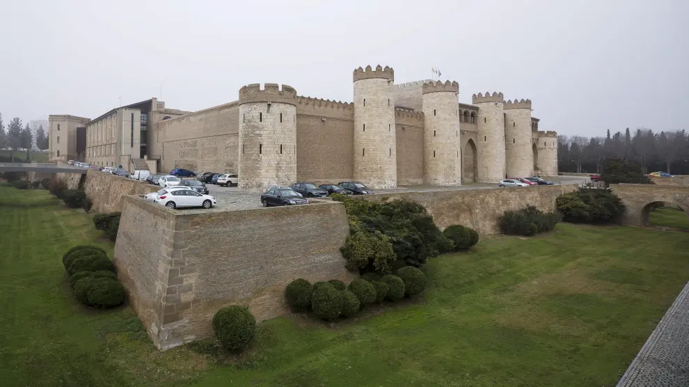 Palacio de la Aljafería, sede de las Cortes de Aragón.