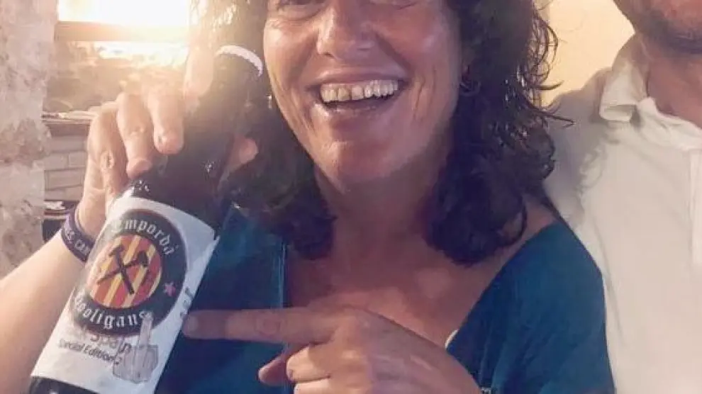 Teresa Jordà promueve una cerveza con el lema "Fuck Spain"