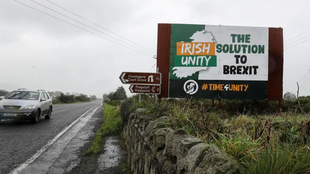 View of the border crossing between the Republic of Ireland and Northern Ireland outside Newry, Northern Ireland, Britain, October 1, 2019. REUTERS/Lorraine O'Sullivan [[[REUTERS VOCENTO]]] BRITAIN-EU/