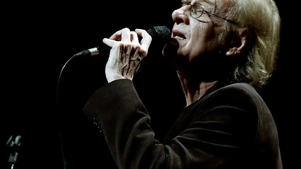 El cantautor Luis Eduardo Aute, protagonista del documental de Gaizka Urresti.