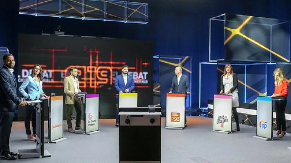 Los candidatos, durante el debate en TV3.