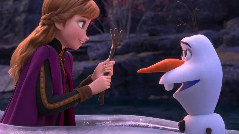 Elsa y Olaf, en 'Frozen II'.