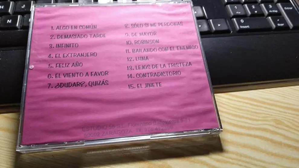 CD-R de Bunbury,contraportada rosa B.