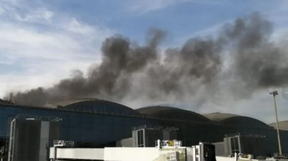 Incendio en el aeropuerto de Alicante.