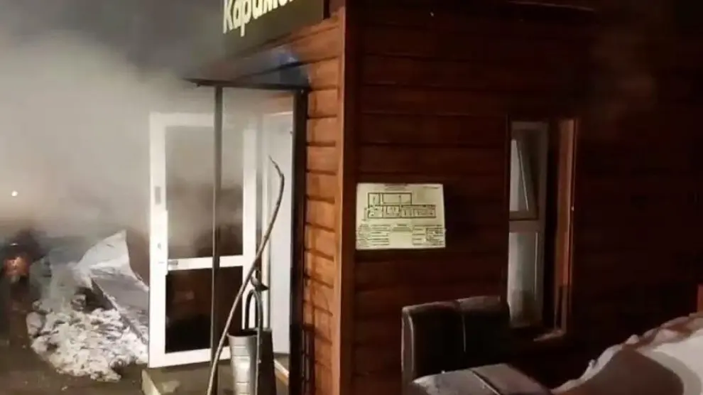 Imagen del hotel de Perm, que ha sufrido una inundación de agua caliente.