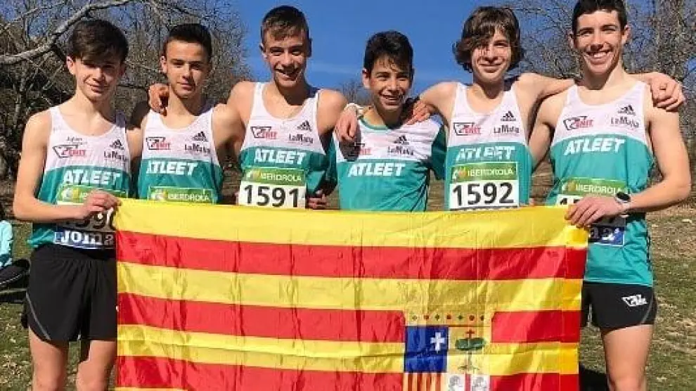 El equipo sub-16 del Zenit Twinner, subcampeón de España de cross en Soria