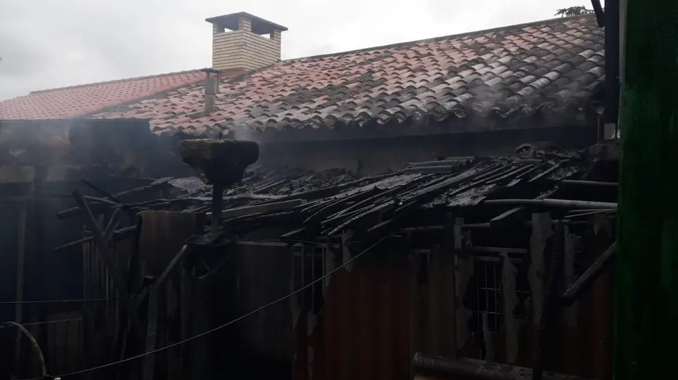 La vivienda de Borja que ha sufrido el incendio este domingo.