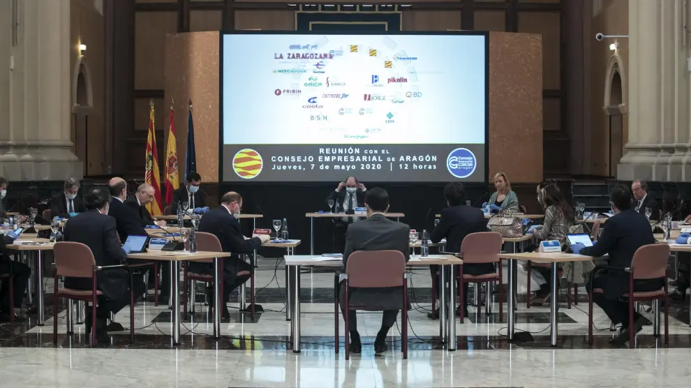 Un momento de la reunión de Javier Lambán con el Consejo Empresarial de Aragón.