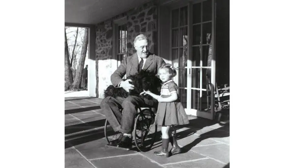 El presidente Roosevelt, en su silla de ruedas, en 1941.