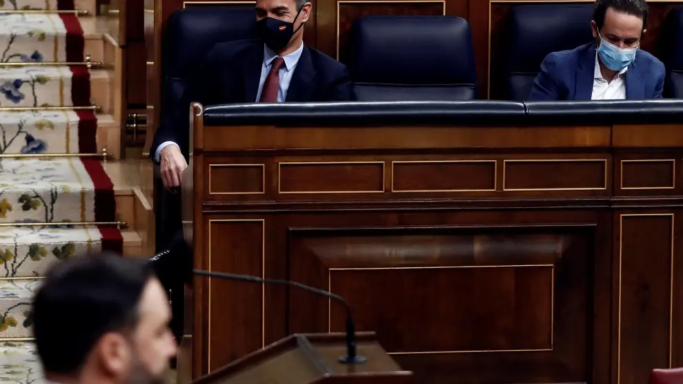 Abascal, Sánchez e Iglesias, durante la sesión del miércoles del debate de la moción de censura de Vox.