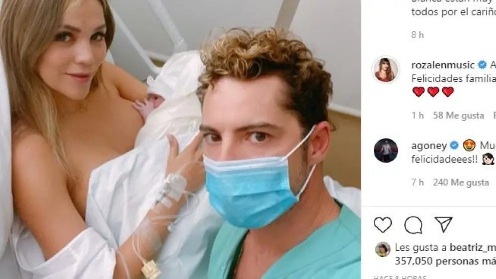 Bisbal y Zanetti, en el hospital con su hija recién nacida.