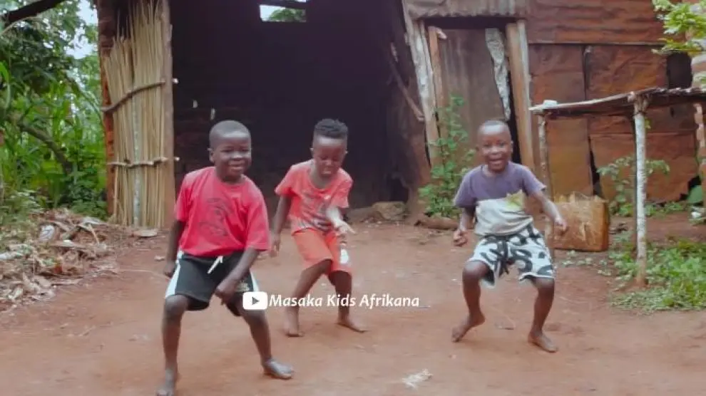 Los niños de Masaka Kids Afrikana vuelven a encandilar al mundo