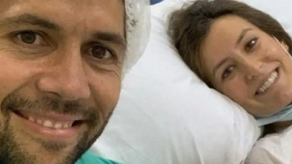 Ana Boyer y Fernando Verdasco, en el hospital.