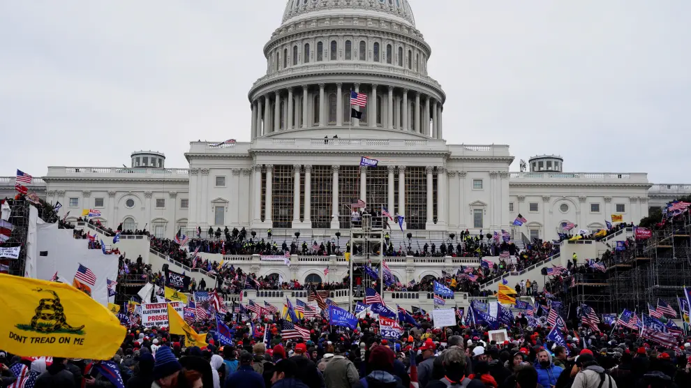 Seguidores de Trump protestan en el Capitolio de Estados Unidos