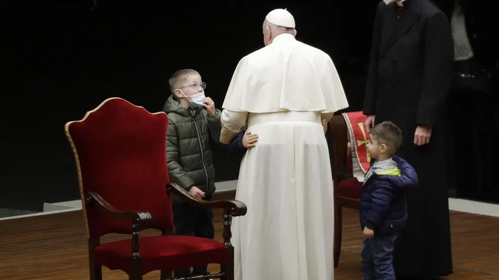 El Papa, en un momento del Via Crucis de los niños, este Viernes Santo
