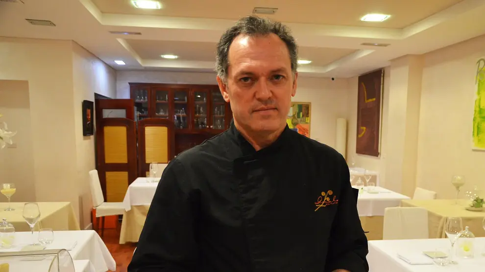 Jorge Lara, del restaurante Goralai, con la receta de ajoarriero con curry rojo.
