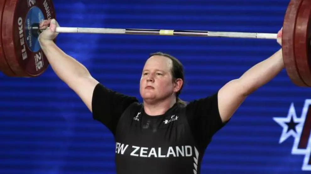 La haltera neozelandesa Laurel Hubbard