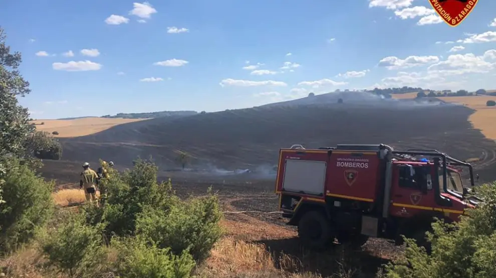 Incendio entre Calmarza y Sisamón