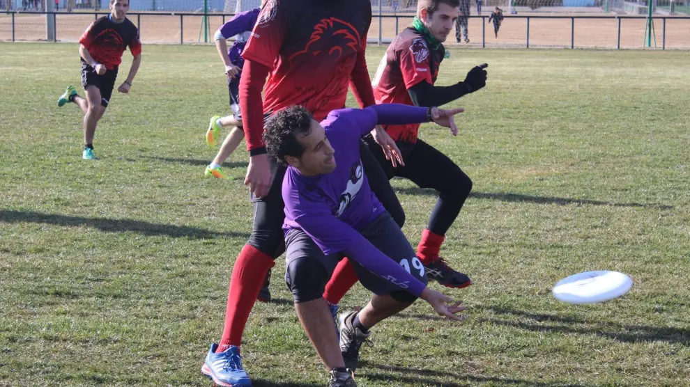 En Aragón hay tres equipos federados en ultimate frisbee.