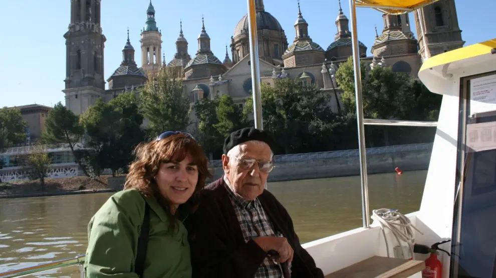 Pascual Fenolle, navegando por el Ebro