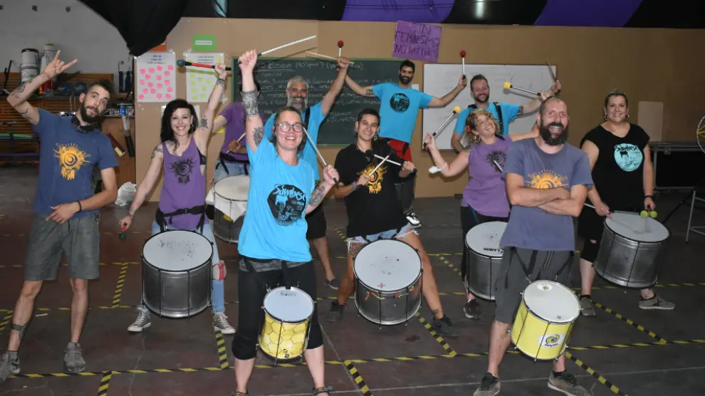 El día 26 de septiembre, Samba da Praça animará con una batucada de percusión afrobrasileña en el CC Valdefierro