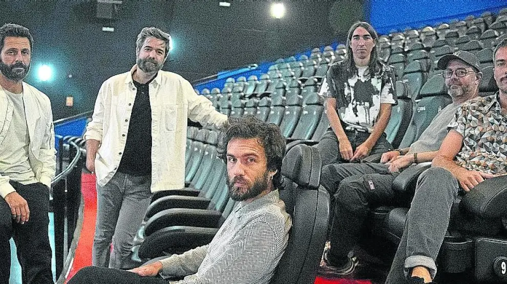 Guille Galván -en primer término- y el resto de la banda, en la sala iSens de Madrid.