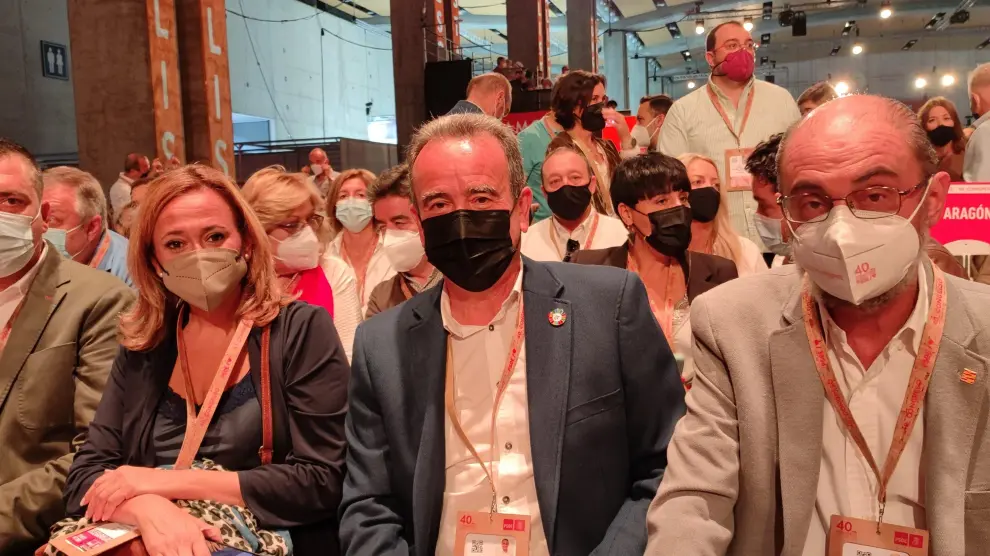 Representantes del PSOE Aragón en el Congreso Federal de Valencia.