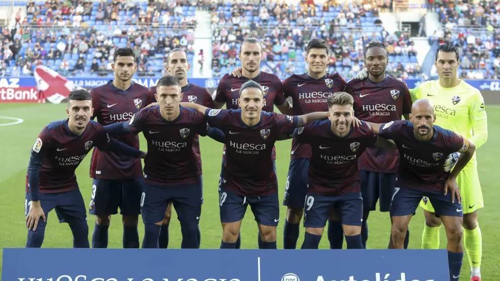 El once titular de la SD Huesca ante el Málaga.