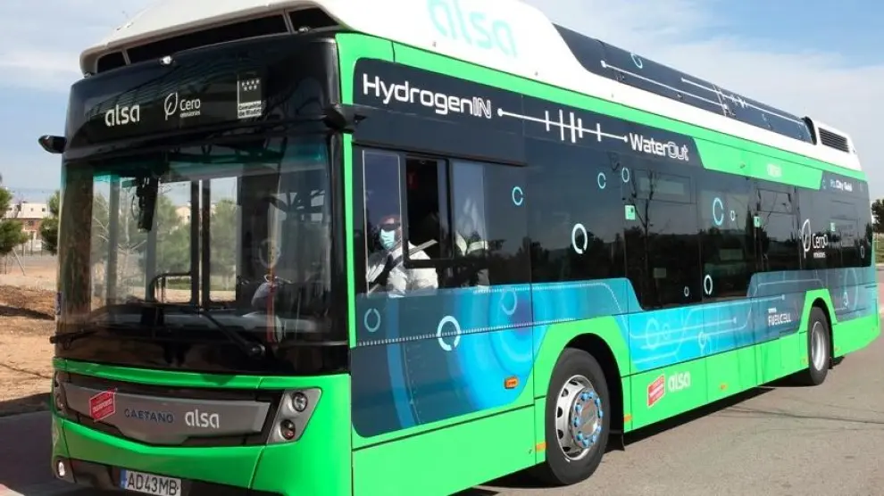 Autobús de hidrógeno, cero emisiones, que estará en pruebas en la línea del Aeropuerto.