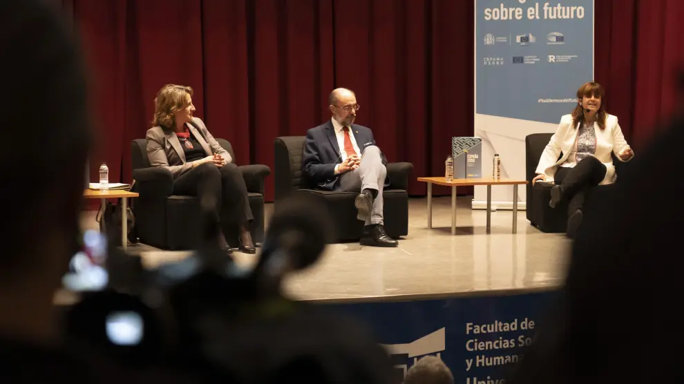 Las ministras Ribera y Llop, y Lambán, en el debate sobre el futuro de la España despoblada en Teruel