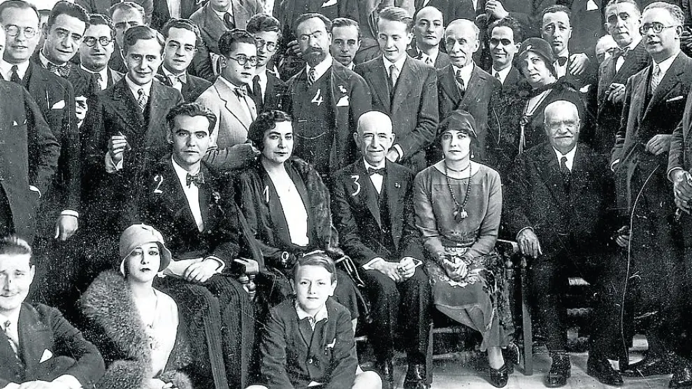 Federico García Lorca (2), Margarita Xirgu (1) y Manuel de Falla (3), en una imagen de 1934.