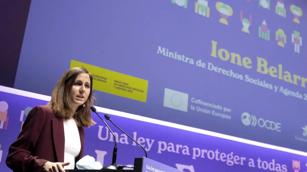 La ministra de Derechos Sociales y Agenda 2030, Ione Belarra, interviene este jueves en la presentación de un Libro Blanco para un nuevo marco nacional sobre apoyo y protección familiar, en Madrid.