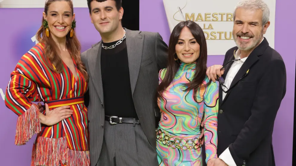 Raquel Sánchez Silva, presentadora de 'Maestros de la Costura', Palomo, Escoté y Caprile, jurado del talent show
