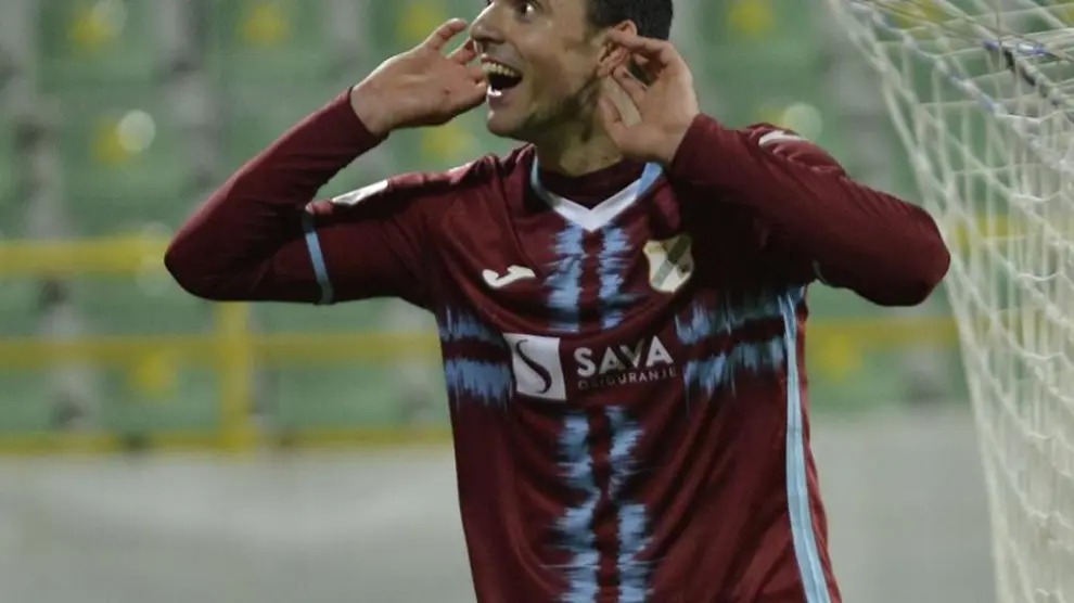 Haris Vuckic celebra uno de sus goles de esta temporada, anotado al Istra el pasado 2 de abril.