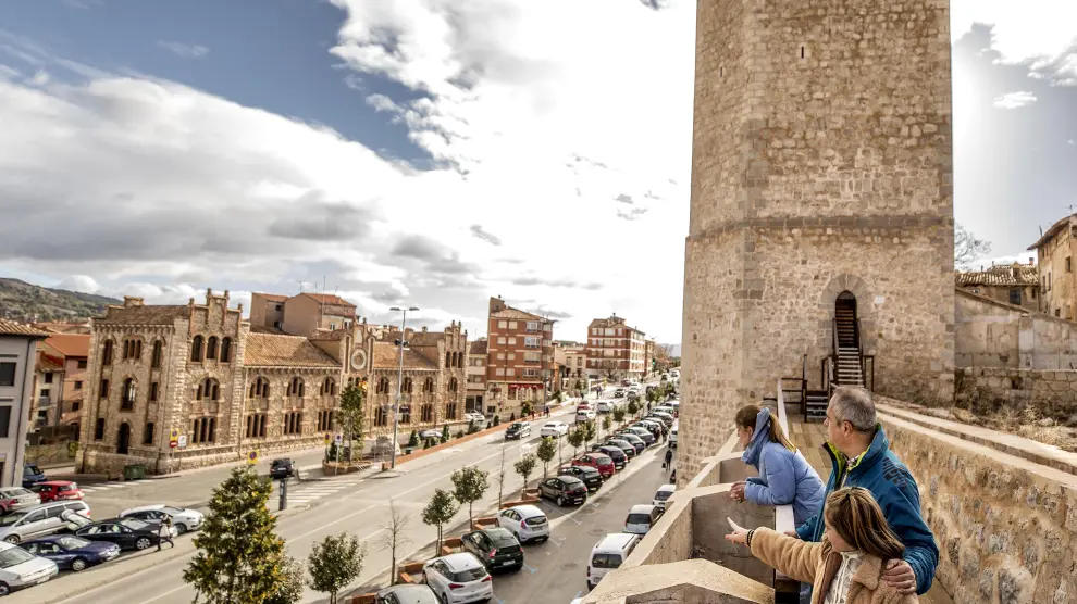 La Edad Media es una de las épocas que más interesan a los niños, que pueden regresar a ella visitando la muralla de Teruel.