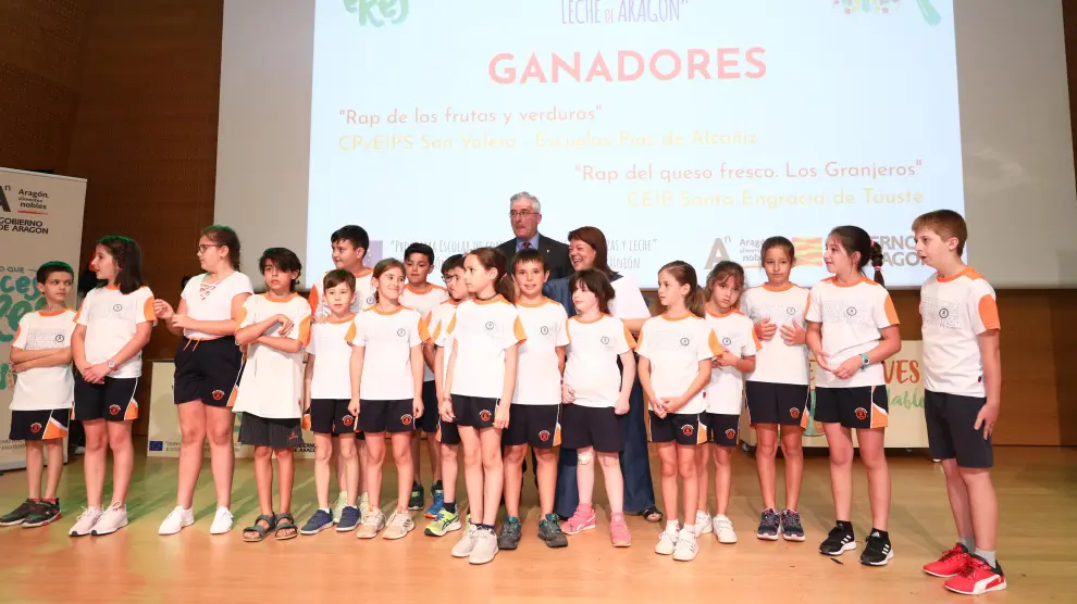 El consejero de Agricultura, Ganadería y Medio Ambiente del Gobierno de Aragón, Joaquín Olona, ha participado en la entrega de los premios