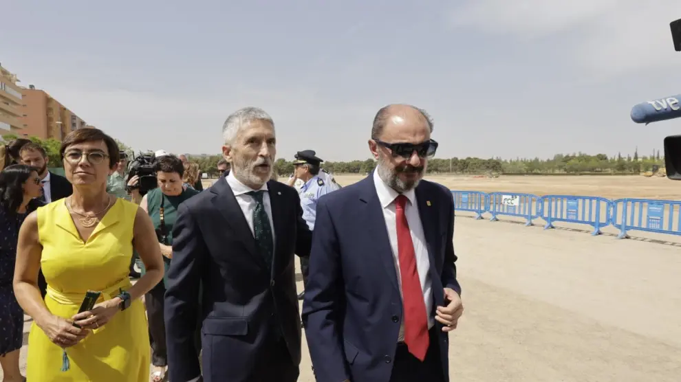 Javier Lambán, junto al ministro Grande Marlaska este jueves en Zaragoza.