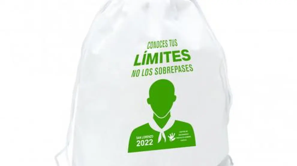 El Centro de Solidaridad de Huesca repartirá el día 28 de julio 300 mochilas con el lema de la campaña de prevención.