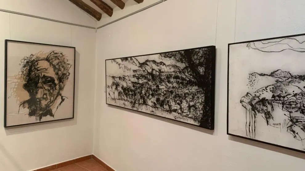 Dibujos de Xavier Masero en 'Origen', la exposición que se puede visitar en Oliete.