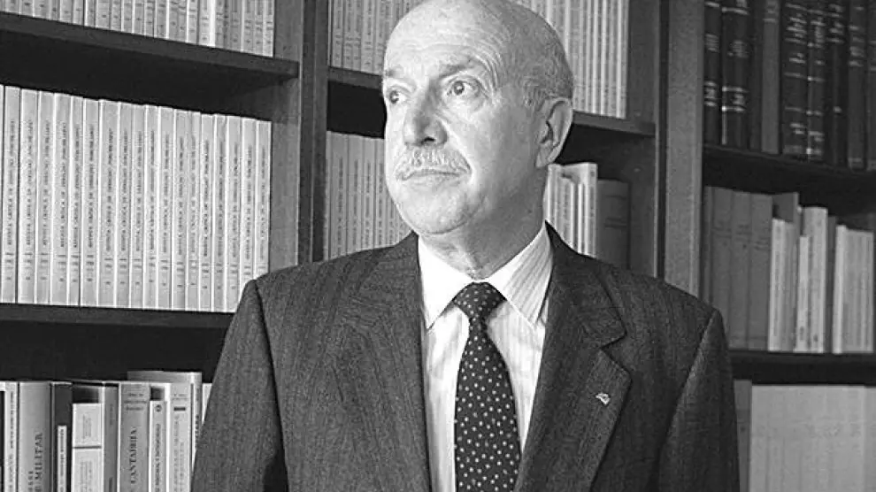 El profesor Ángel Cristóbal Montes