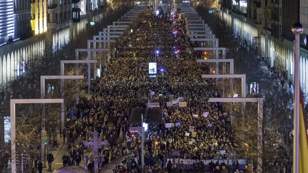 Multitudinaria manifestación feminista celebrada el 8 de marzo de 2018 por las calles de Zaragoza.