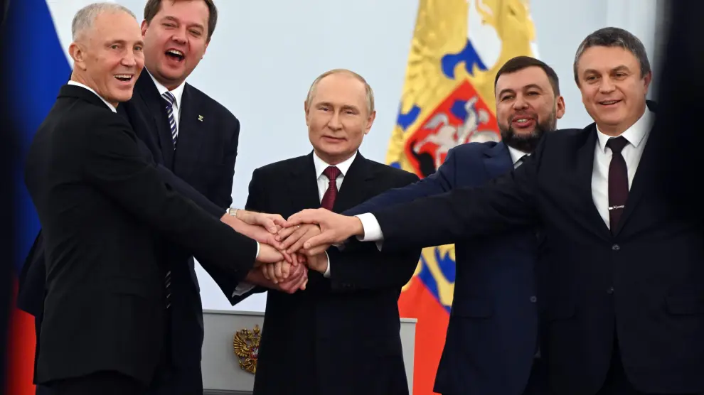 Putin, este viernes con los líderes de las anexionadas Donetsk, Lugansk, Jersón y Zaporiyia.