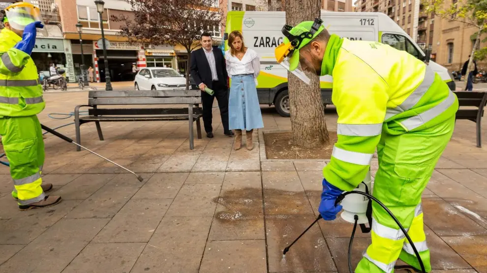 El Ayuntamiento de Zaragoza ha puesto en marcha un nuevo plan de limpieza intensiva que llegará a todos los distritos y barrios rurales