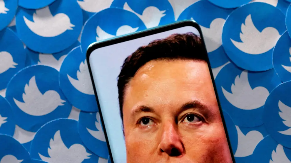 Elon Musk ha reconocido que ha vendido acciones de Tesla para salvar Twitter.