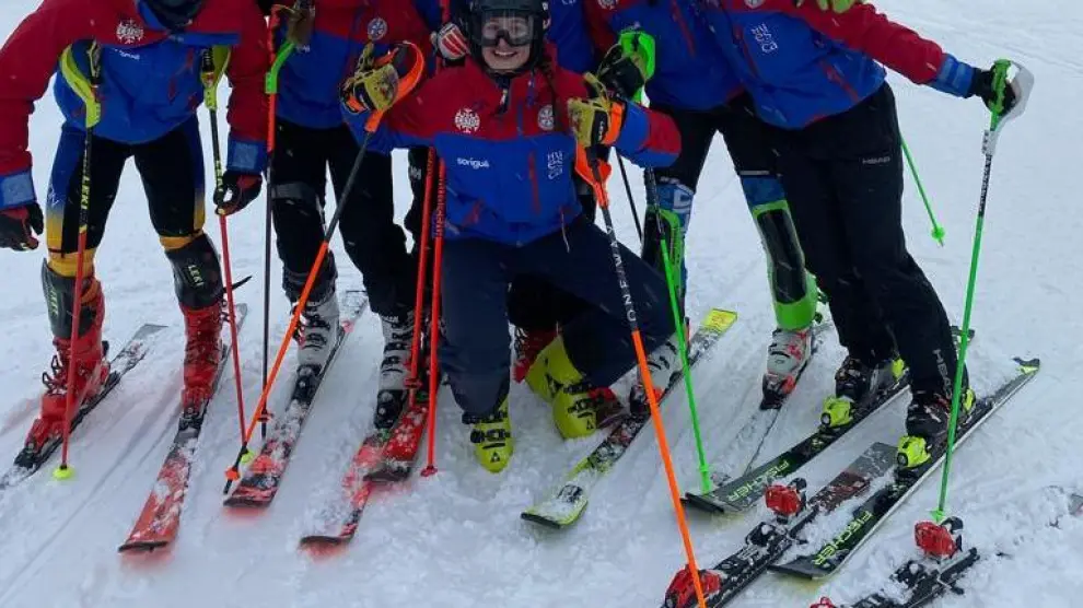Los esquiadores del Cetdi desplazados a Suecia.