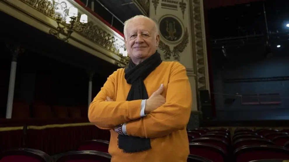 El actor y director Juan Echanove, este martes 3 de enero, en la platea del Teatro Principal de Zaragoza.