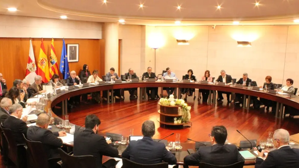 Imagen del primer pleno de 2023 de la Diputación de Huesca.