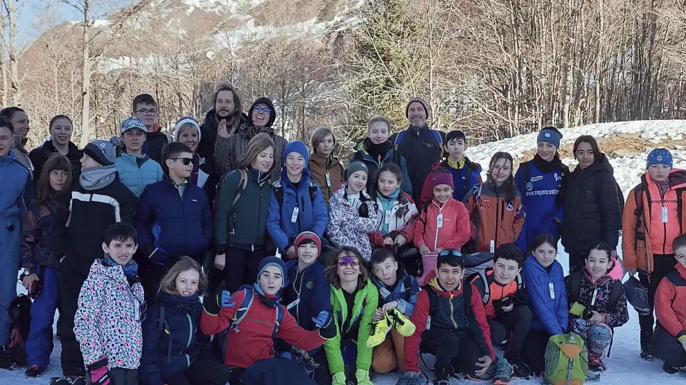 Participantes en la primera jornada del campus organizado por el CP Mayencos y el Club Haut Bearn Ski Nordic.